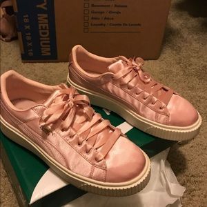 Puma Size 9 Women’s